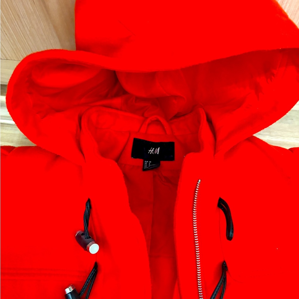 Medium women’s red pea coat